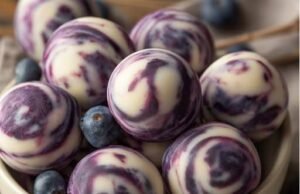 Blueberry Greek Yogurt Bite Blueberry Greek Yogurt Bite